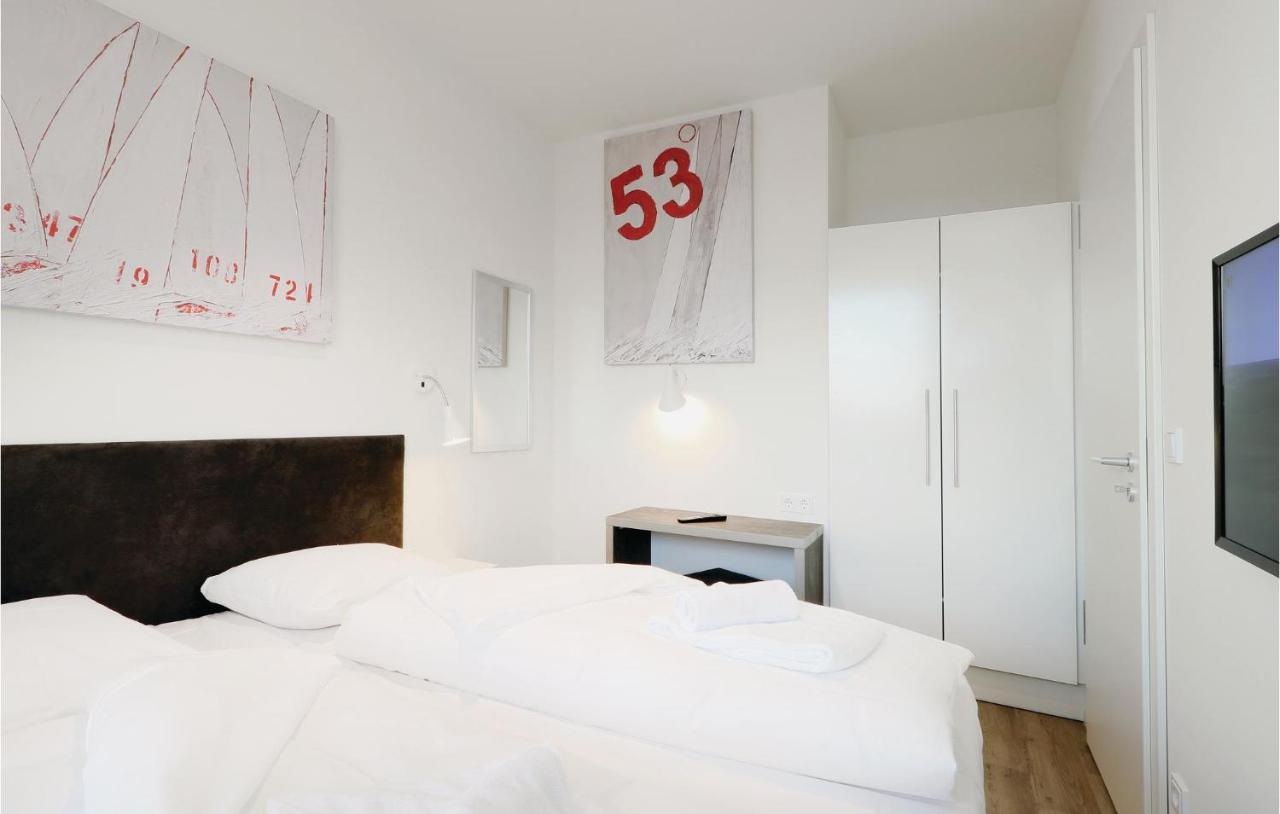Awesome Apartment In Luebeck Travemuende With Wifi Екстер'єр фото